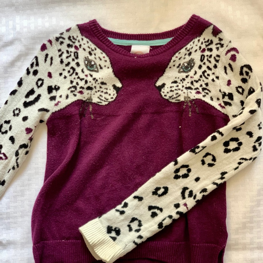 Snow Leopard sweater with sparkle!